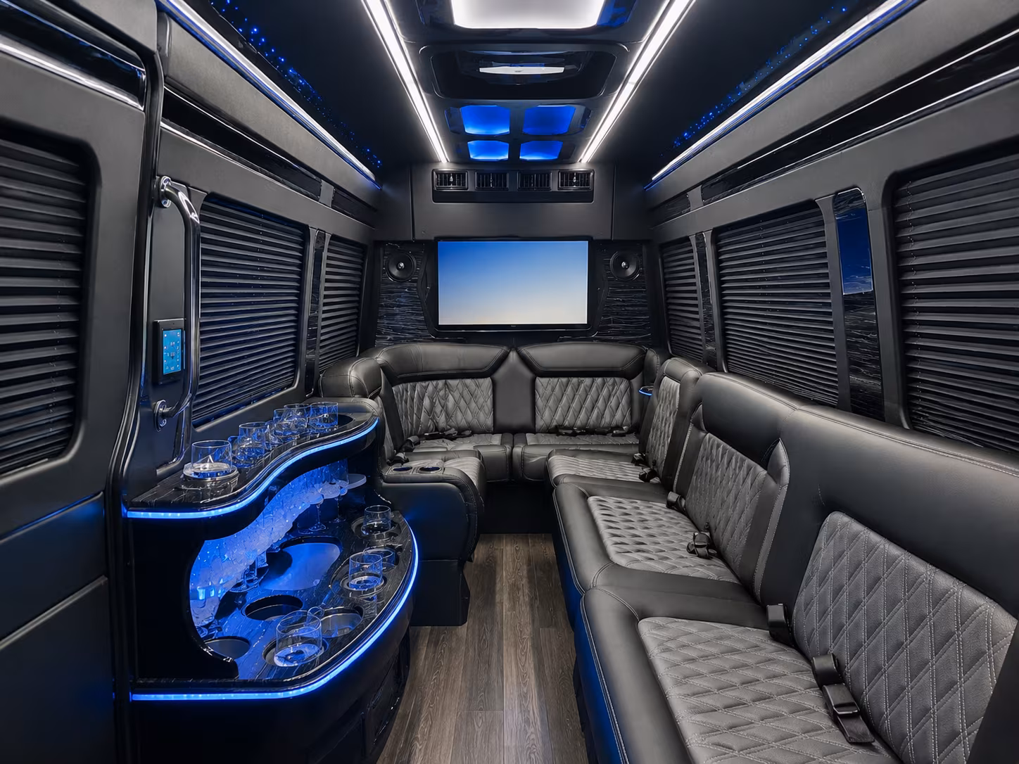 corporate event and conference shuttle buses in salem
