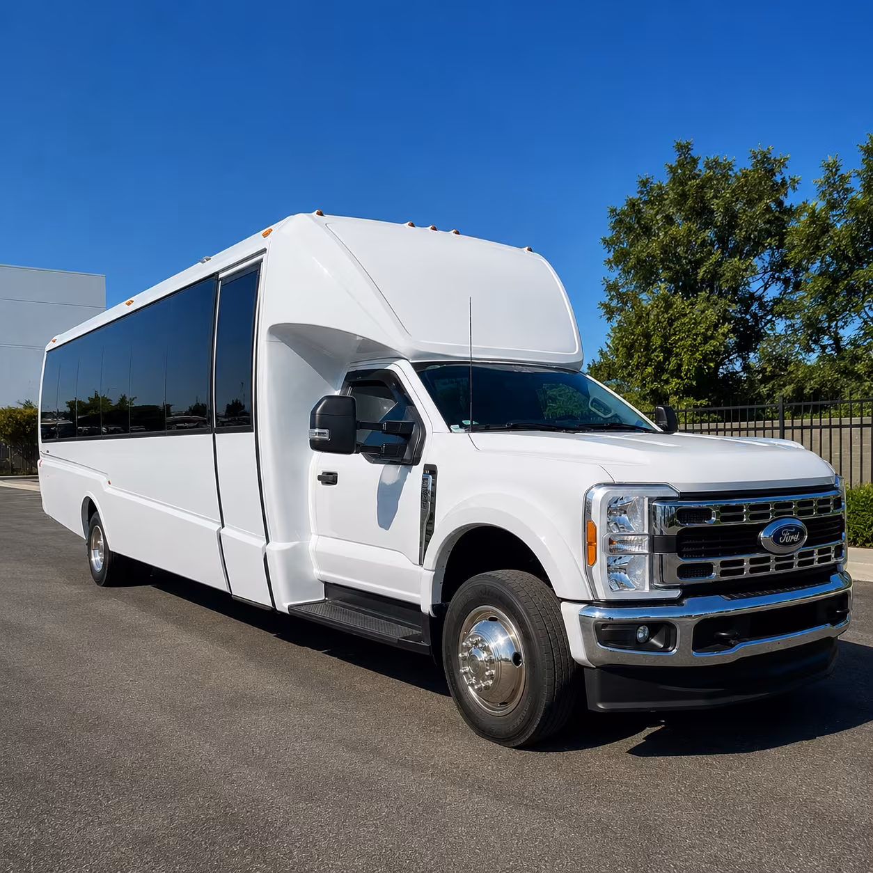 corporate retreat and team building bus rentals in the willamette valley