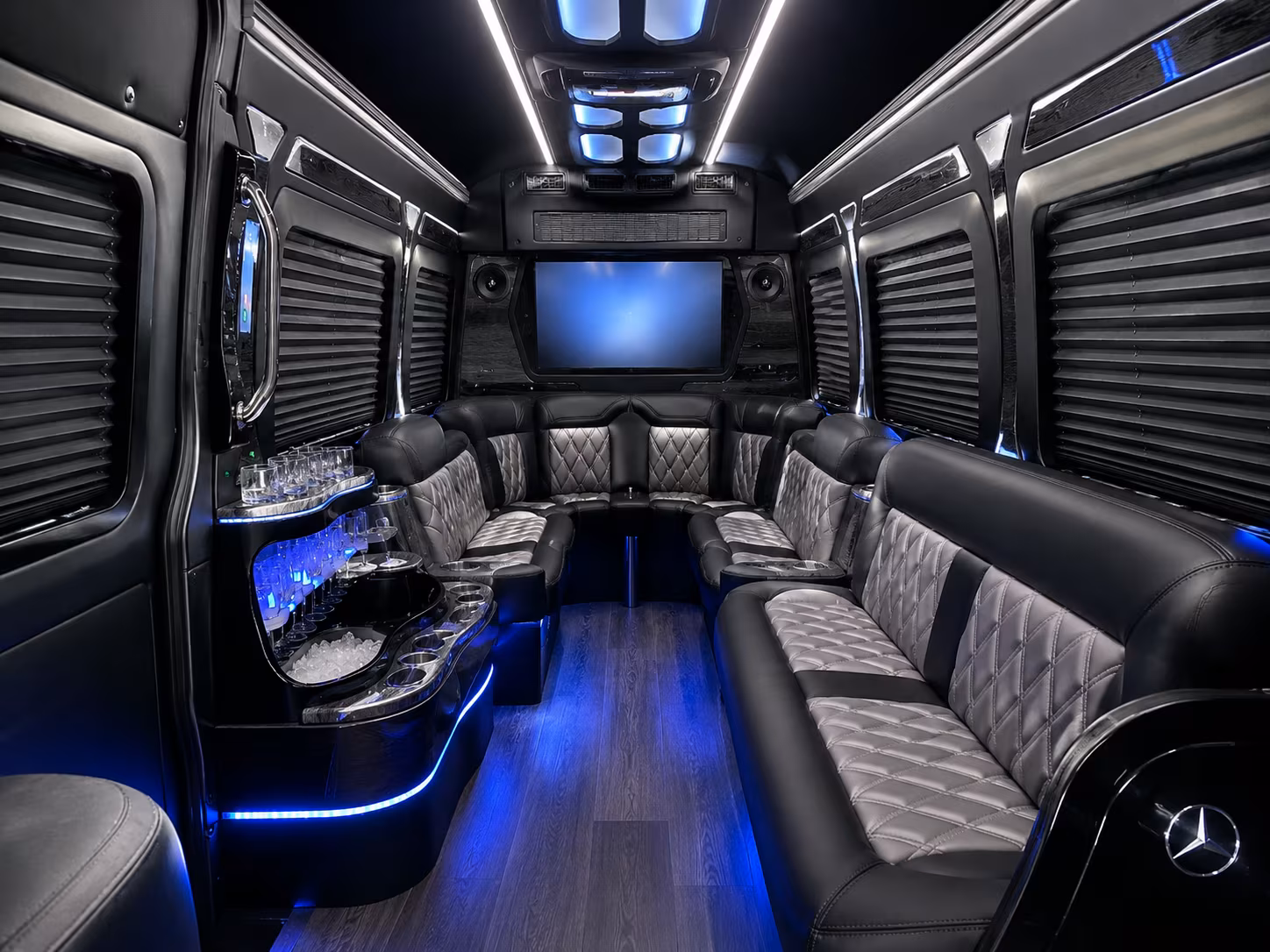 group bus rentals for willamette university and chemeketa athletics