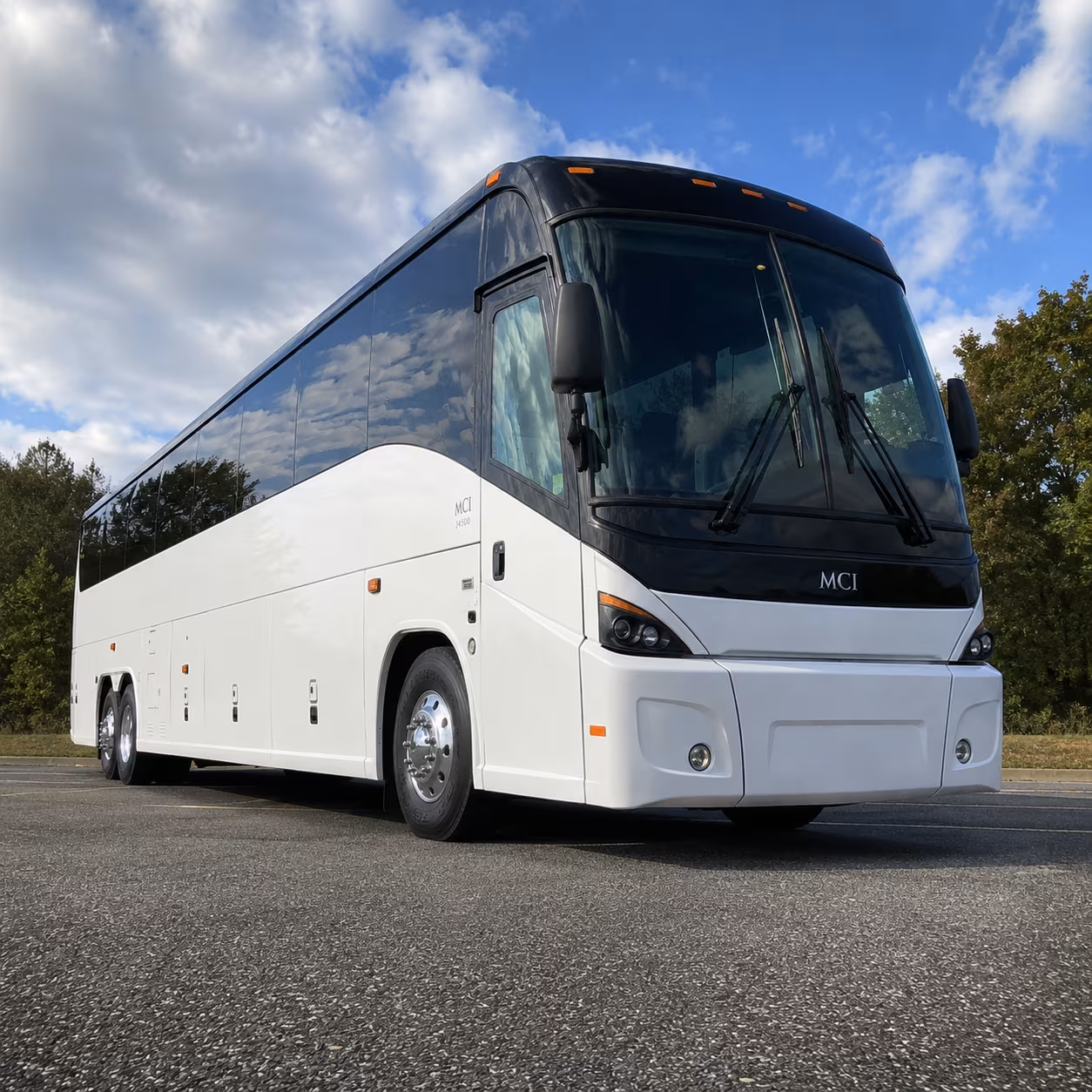 salem 56 passenger charter bus