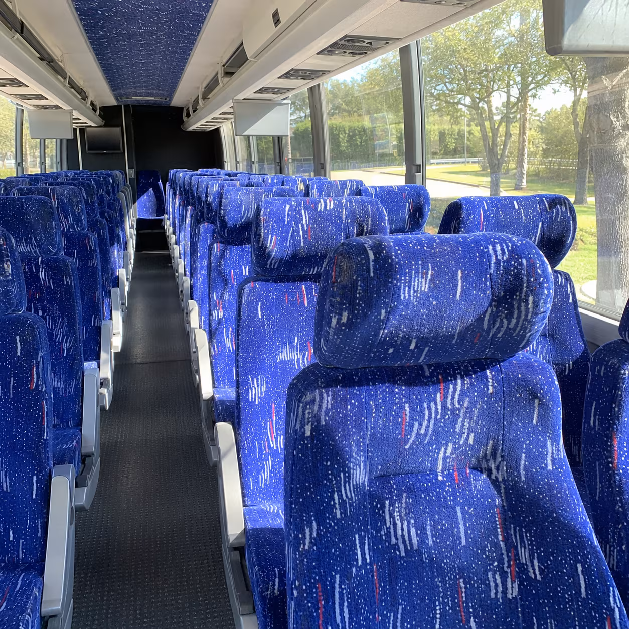 salem bus rental service area
