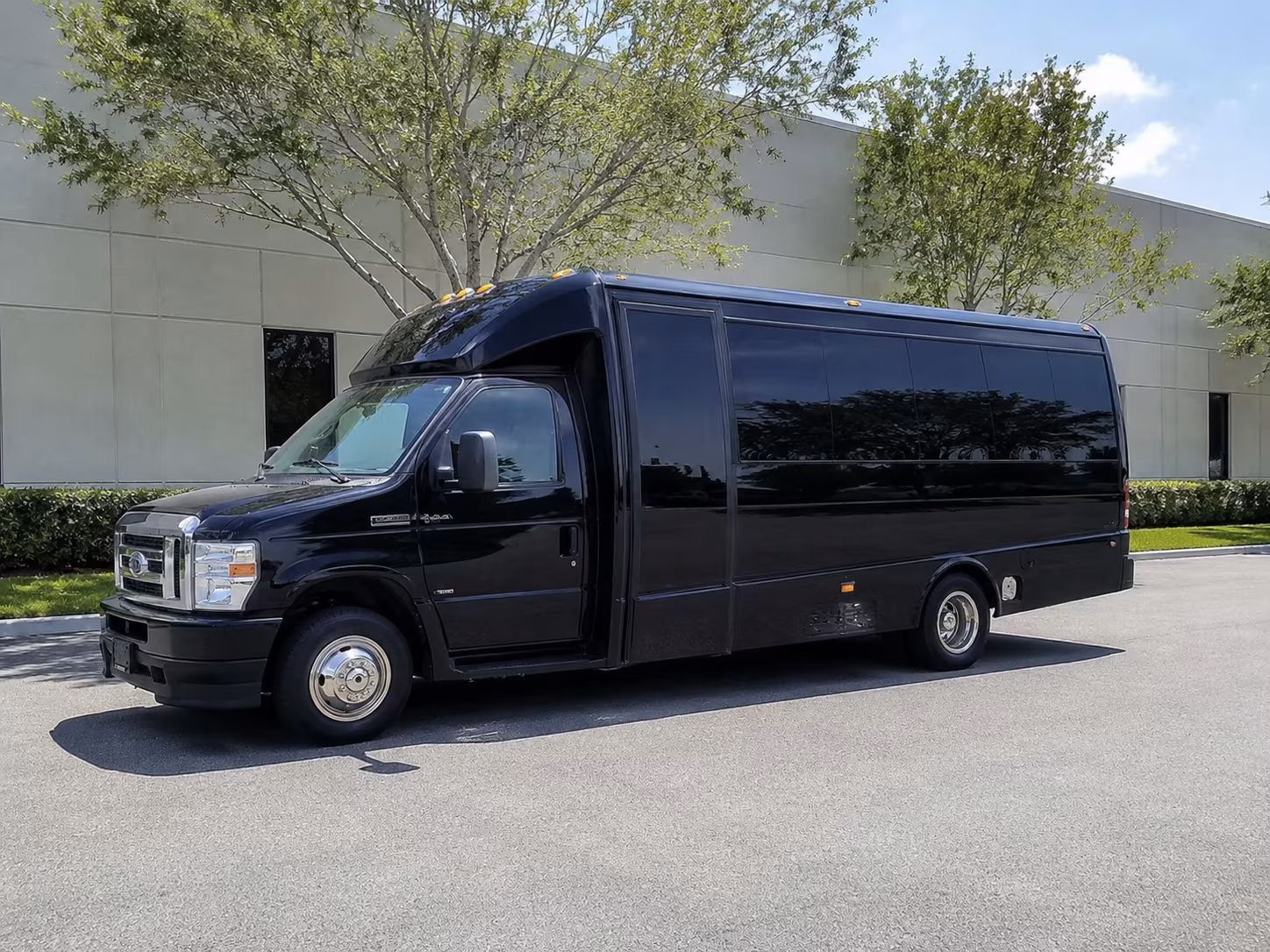 transportation buses for music events at oregon state fair and salem civic center