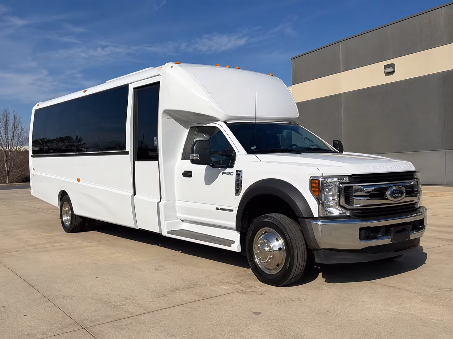 wedding shuttle buses and bridal party transportation in salem